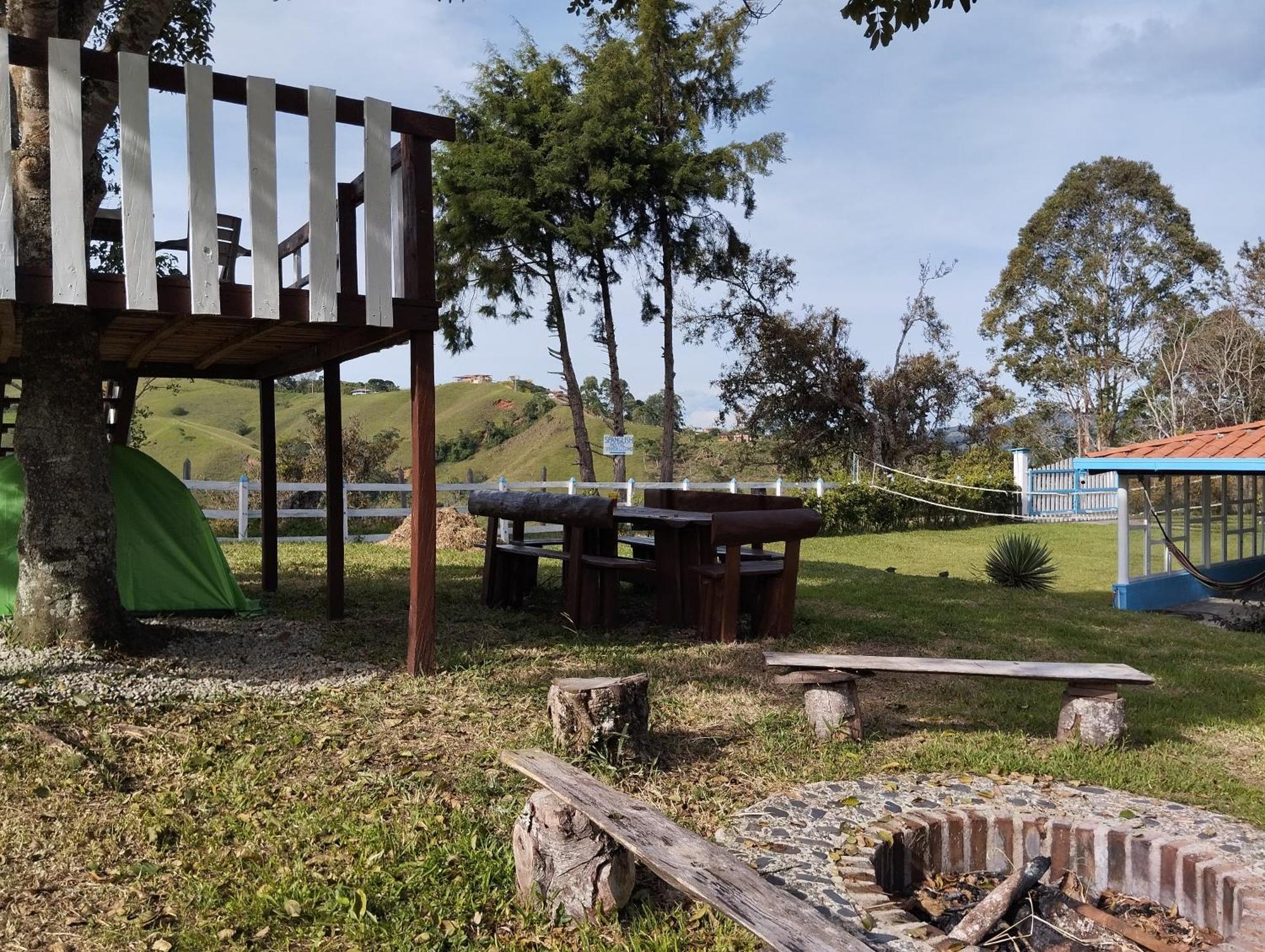 Отель Spanglish Colombia Херико Экстерьер фото